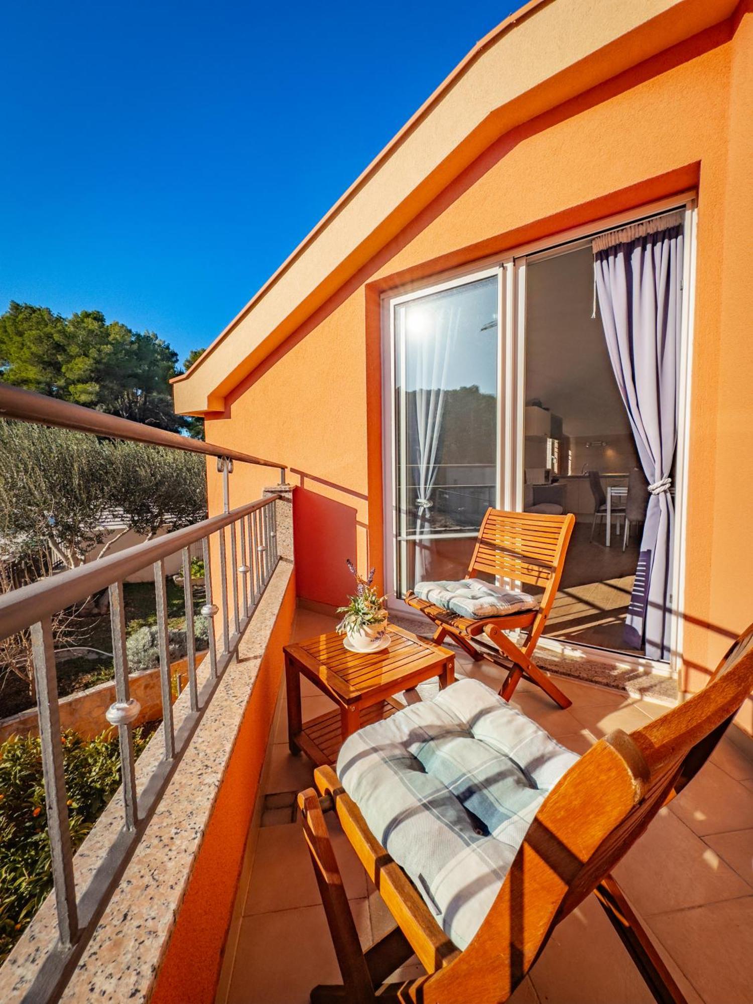 Regina Del Mare Appartement Slatine Buitenkant foto