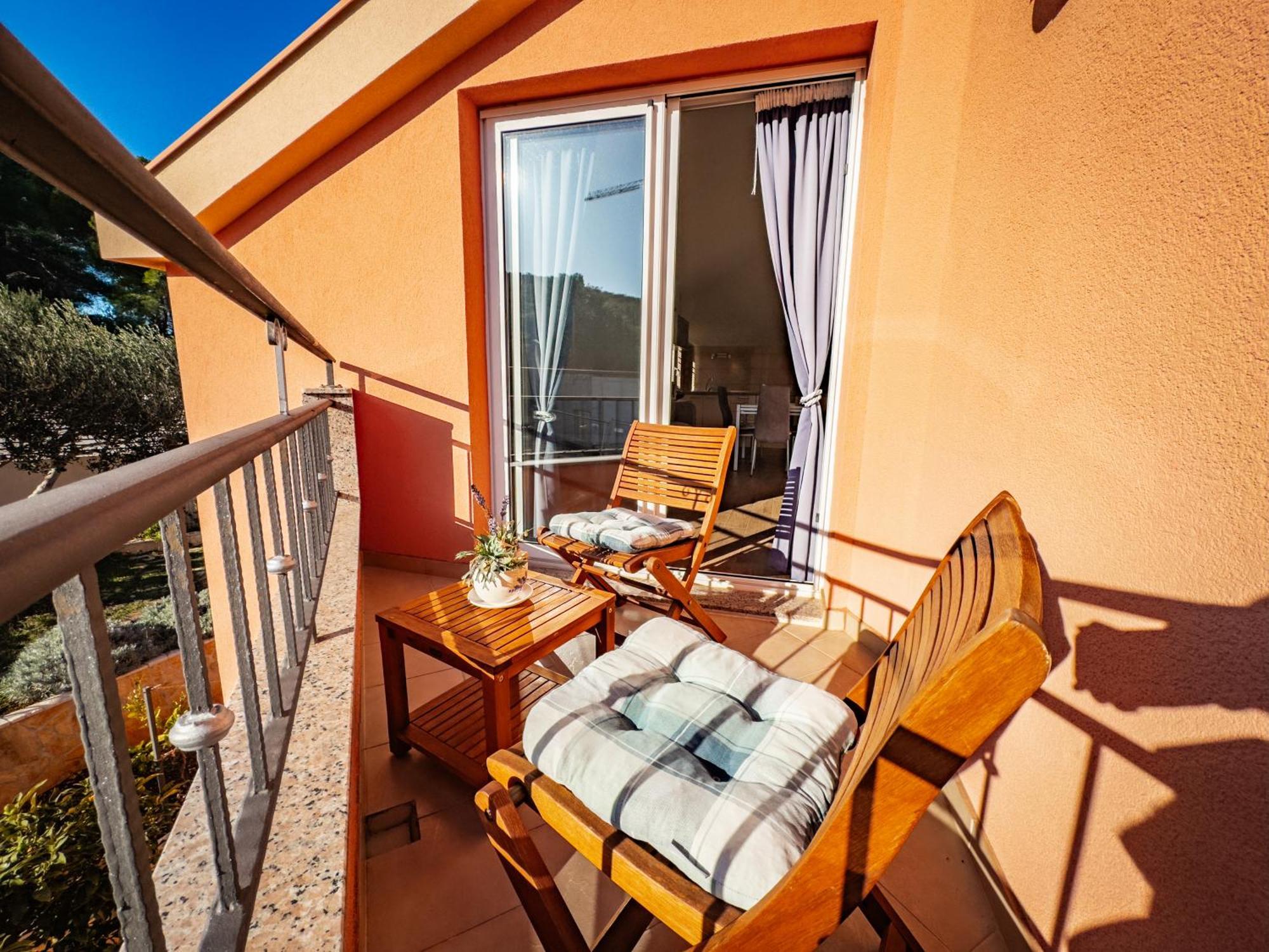 Regina Del Mare Appartement Slatine Buitenkant foto